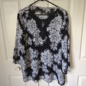 Lightweight Tunic Top